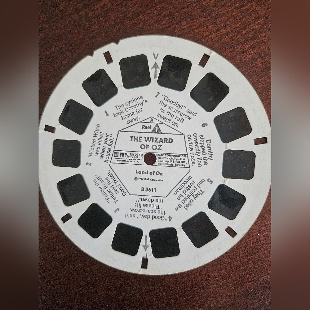 Two vintage view-master reels: The Wizard of OZ. - Picture 2 of 4